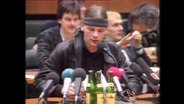 Der ehemalige Verfassungsschutz-Mitarbeiter Telschow vor Gericht (Archivbild).  