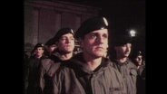 Soldaten in Uniform stehen in einer Formation (Archivbild).  