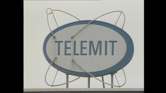 Ein Schild mit der Aufschrift "Telemit"  
