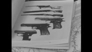 Aufnahmen von Waffen in einem RAF-Beweismittel-Katalog der Bundesanwaltschaft(Archivbild).  