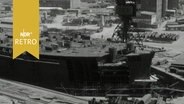 Schiffsrumpf eines Tankers im Bau auf einre Kieler Werft 1965  