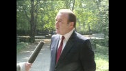 CDU-Politiker Lummer spricht in ein Mikrofon (Archivbild)  