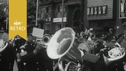 Blasmusiker auf einem Schützenumzug 1965 in Hannover  