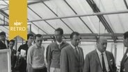 Delegation in einem Gewächshaus der Landwirtschaftlichen Versuchsanstalt Braunschweig (1963)  