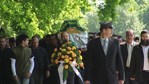 Die Beerdigung von Morsal O.  