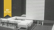 Modell eines geplanten Hotelhochhauses an der Außenalster 1964  