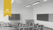 Ein leeres neues Klassenzimmer in der Sonderschule in Nienburg 1964  