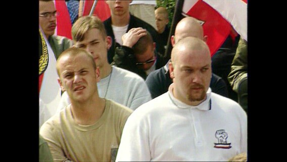 Neonazis  