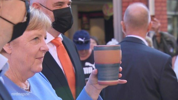 Angela Merkel auf Abschiedstour in Stralsund.  