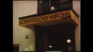Eingang einer Scientology Kirche  