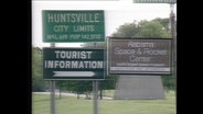 Schild der Stadt Huntsville in den USA  
