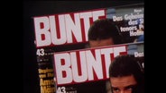 Zwei Ausgaben der Illustrierten "Bunte"  