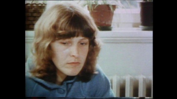 Eine junge Frau erzählt von ihrer Krebserkrankung  