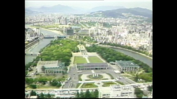 Luftaufnahme von Hiroshima 1984  