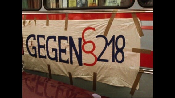 Demo-Plakat "Gegen §218"  