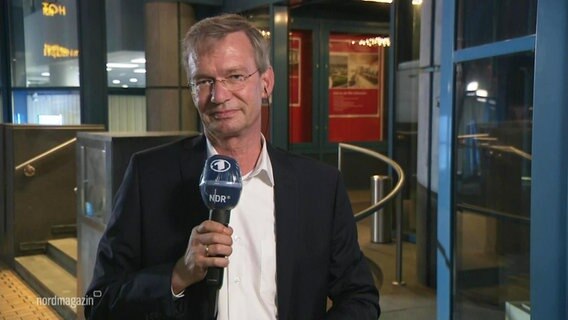 NDR-Reporter Klaus Göbel  