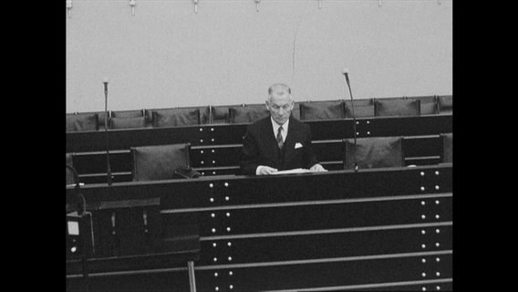 Finanzminister Alexander Möller  