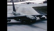 US-Militärflugzeug auf einer Landebahn (Archivbild)  