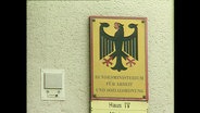 Schild mit der Aufschrift Bundesministerium für Arbeit  