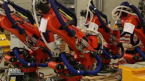 Roboter bei der Autoproduktion.  