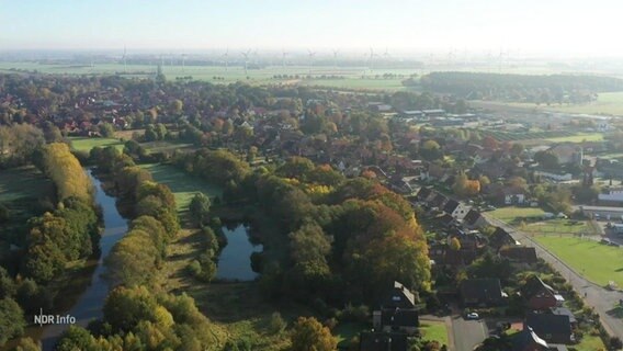Eine Luftaufnahme zeigt den Flecken Steyerberg in Niedersachsen  