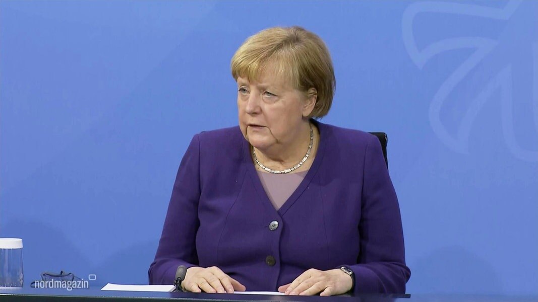 du hast den farbfilm vergessen fur angela merkel ndr de fernsehen sendungen a z nordmagazin
