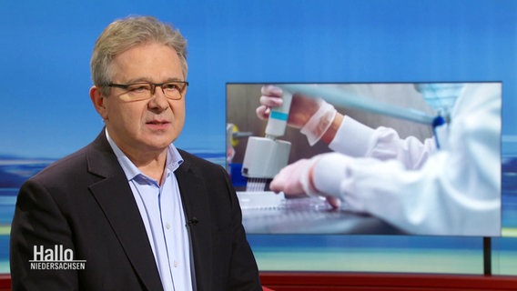 Prof. Reinhold Förster, Leiter der Immunologie MHH. © Screenshot 