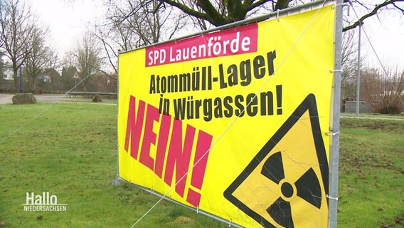 Ein Protest-Plakat gegen das Atommüll-Zwischenlager in Würgassen. © Screenshot 