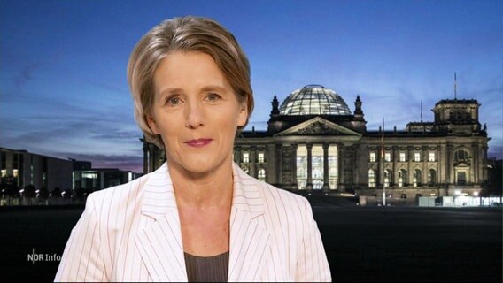 Kerstin Dausend berichtet live aus Berlin. © Screenshot 