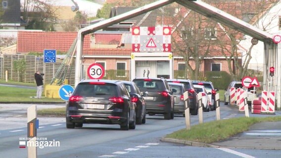 Autos vor der deutsch-dänischen Grenze. © Screenshot 