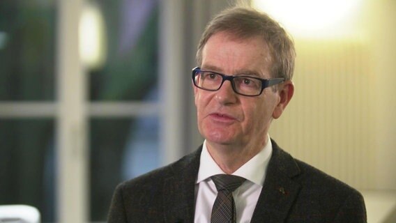 Jürgen Buchwald, Staatssekretär im Landwirtschafts- und Umweltministerium von Mecklenburg-Vorpommern. Jürgen Buchwald, Staatssekretär im Landwirtschafts- und Umweltministerium von Mecklenburg-Vorpommern. © Screenshot