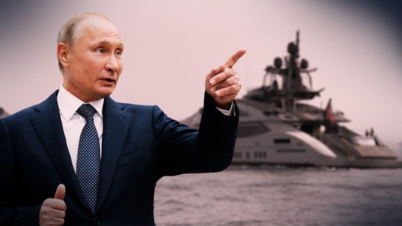 Putin vor einer Jacht.  