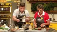 Christian und Erika Harzheim kochen. © Screenshot 