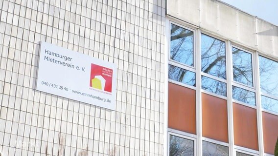 Schild des Hamburger Mietvereins e.V. © Screenshot 