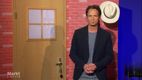 Jo Hiller moderiert Markt. © Screenshot 