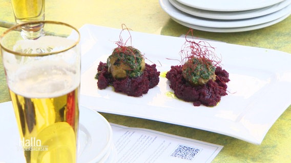 Rote Beete Püree, hergestellt aus geretteten Lebensmitteln. © Screenshot 