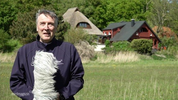 Uwe Ulbrich mit dem Wetterbericht von Hiddensee. © Screenshot 