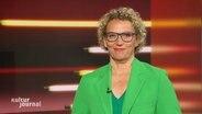 Julia Westlake moderiert das Kulturjournal © Screenshot 