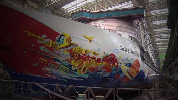 das Schiff "Global Dream" © Screenshot 
