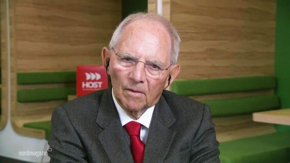 Wolfgang Schäuble im Interview. © Screenshot 