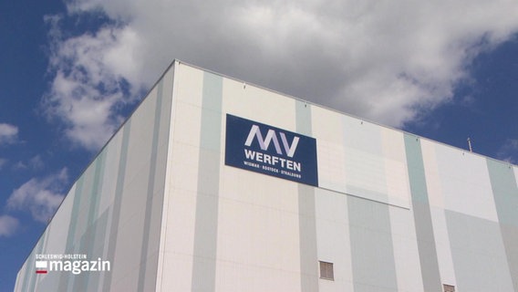 Ein Gebäude der MV Werften in Wismar. © Screenshot 