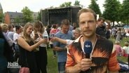 Tino Nowitzki berichtet von einem Open-Air-Konzert in Goslar. © Screenshot 