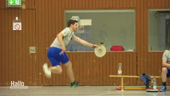 Ein Tamburello-Spieler in Aktion © Screenshot 