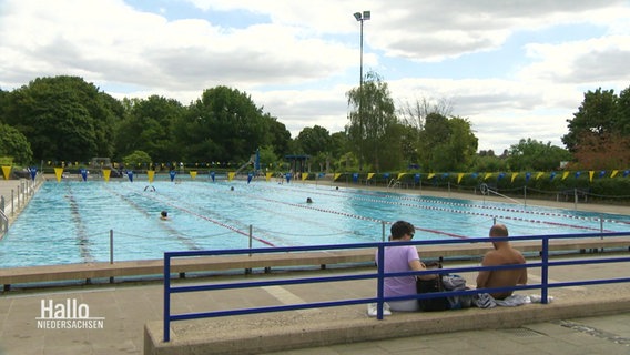 Ein Freibad © Screenshot 