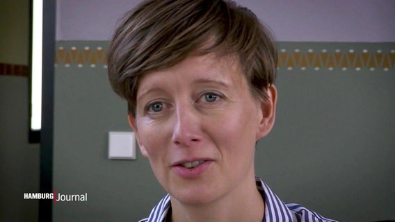 Kristina Sassebscheid vom Denkmalverein Hamburg. © Screenshot 