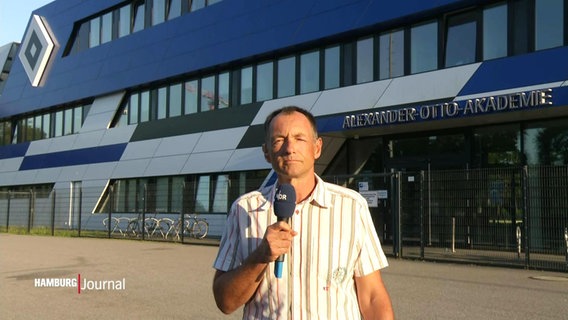 Peter Kleffmann live vom HSV-Aufsichtsratsgespräch. © Screenshot 