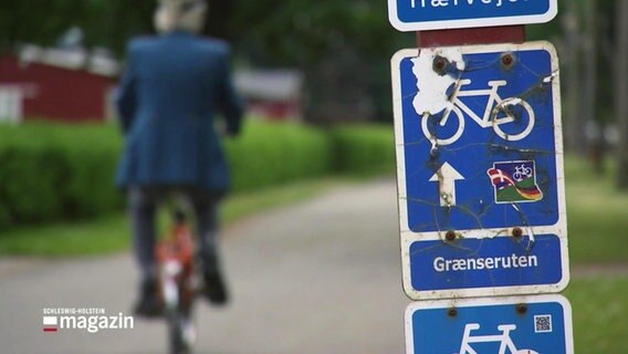 Ein Schild für einen dänischen Fahrradweg. © Screenshot 