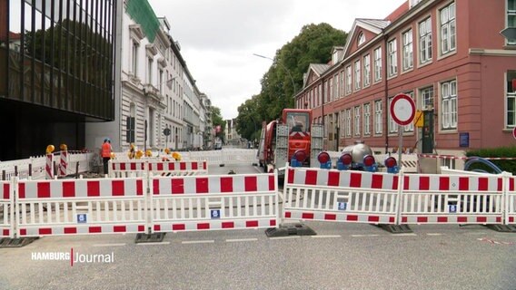 Sperrung der Klopstraße in Altona © Screenshot 