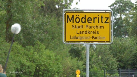 Das Ortseingangsschild des Dorfes Möderitz © Screenshot 