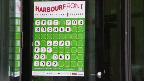 Ein Plakat wirbt für das Literaturfestival Harbour Front in Hamburg. © Screenshot 